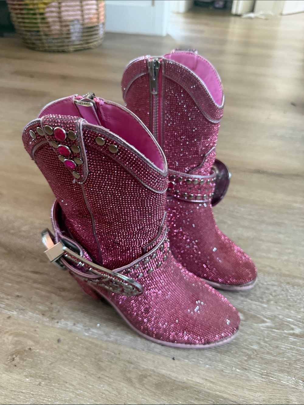 Club exx dolls kill Pink rhinestone Cowboy Boots